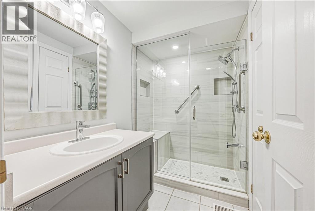 4045 Upper Middle Road Unit# 42, Burlington, Ontario  L7M 4S9 - Photo 12 - 40831296