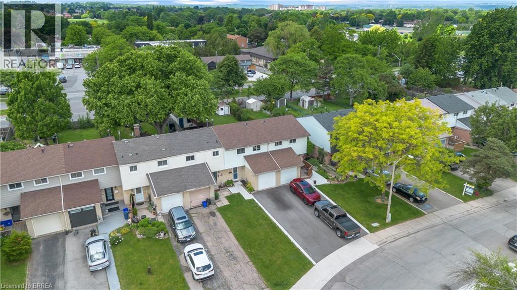 210 Golden Orchard Drive, Hamilton, Ontario  L9C 6J7 - Photo 18 - 40838751