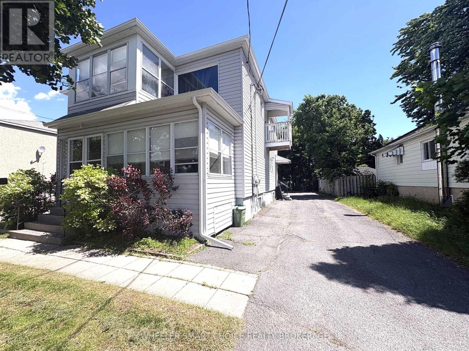 202 JARVIS STREET, Cornwall, Ontario