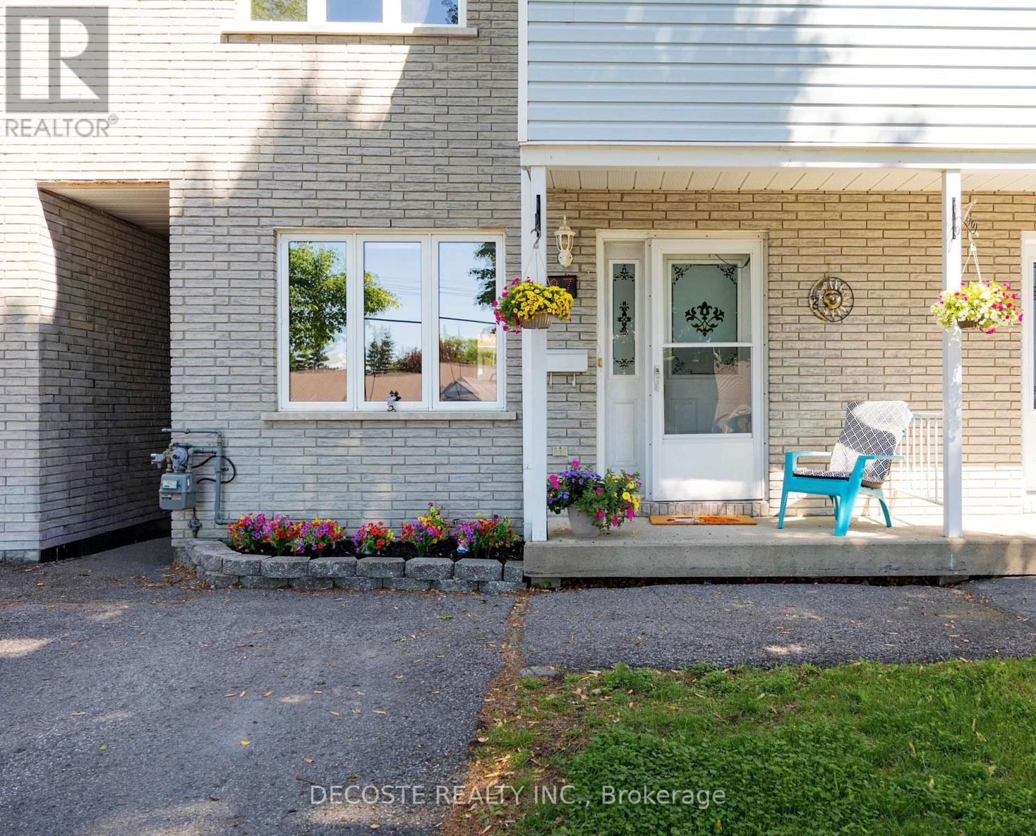 87 St George Street E, North Glengarry, Ontario  K0C 1A0 - Photo 2 - X13445050