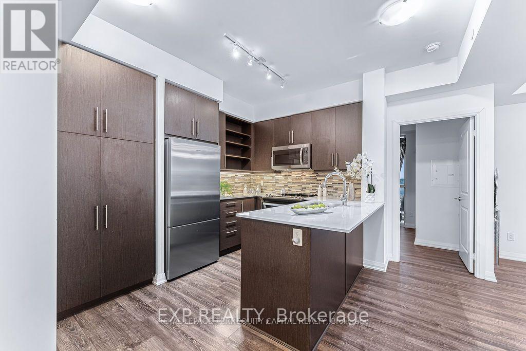 502 - 65 Oneida Crescent Se, Richmond Hill, Ontario L4B 0A1 - Photo 4 - N13443458