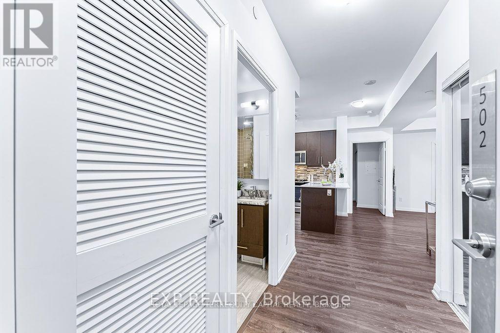 502 - 65 Oneida Crescent Se, Richmond Hill, Ontario L4B 0A1 - Photo 3 - N13443458
