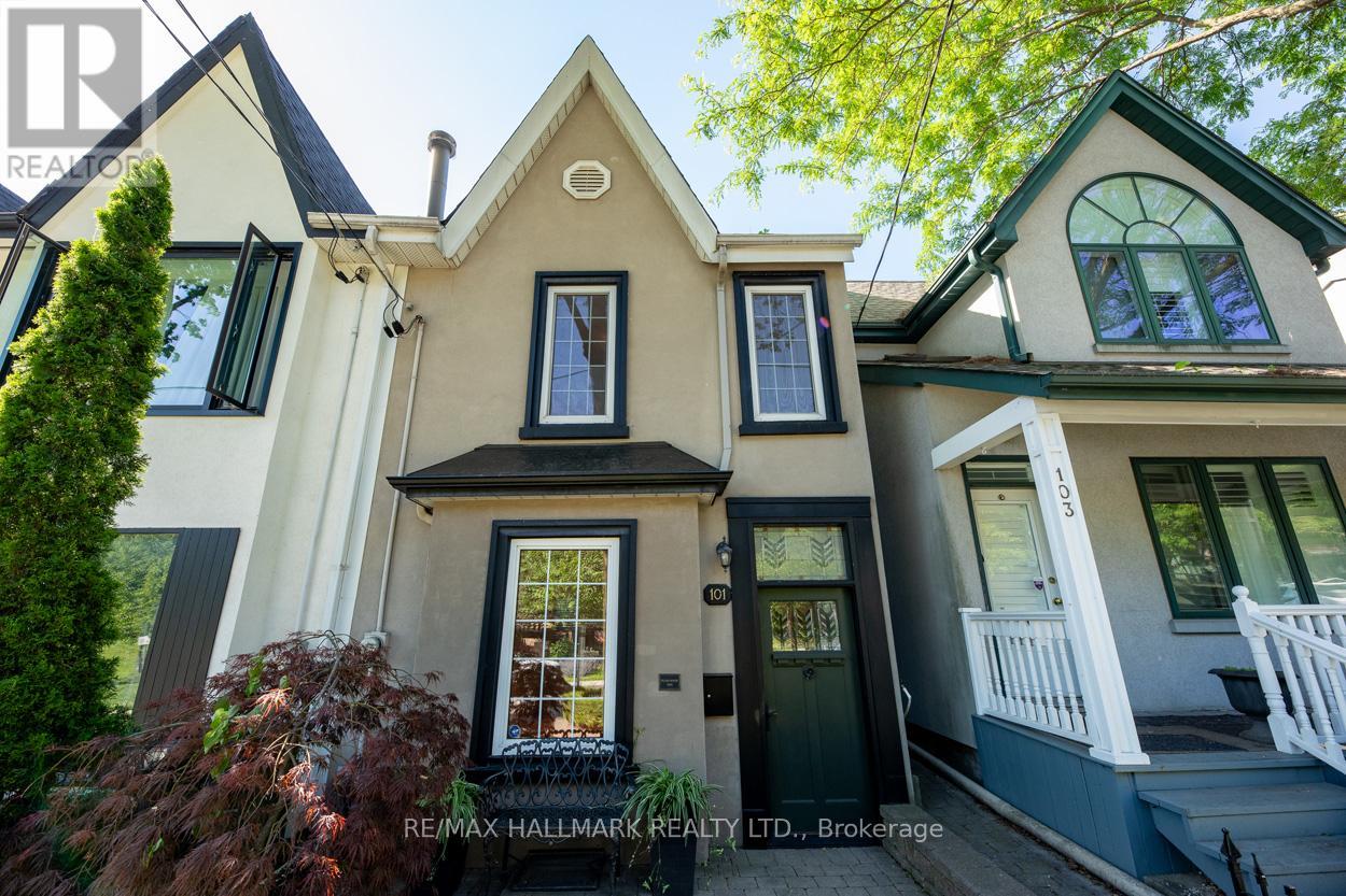 101 PEARS AVENUE, Toronto, Ontario
