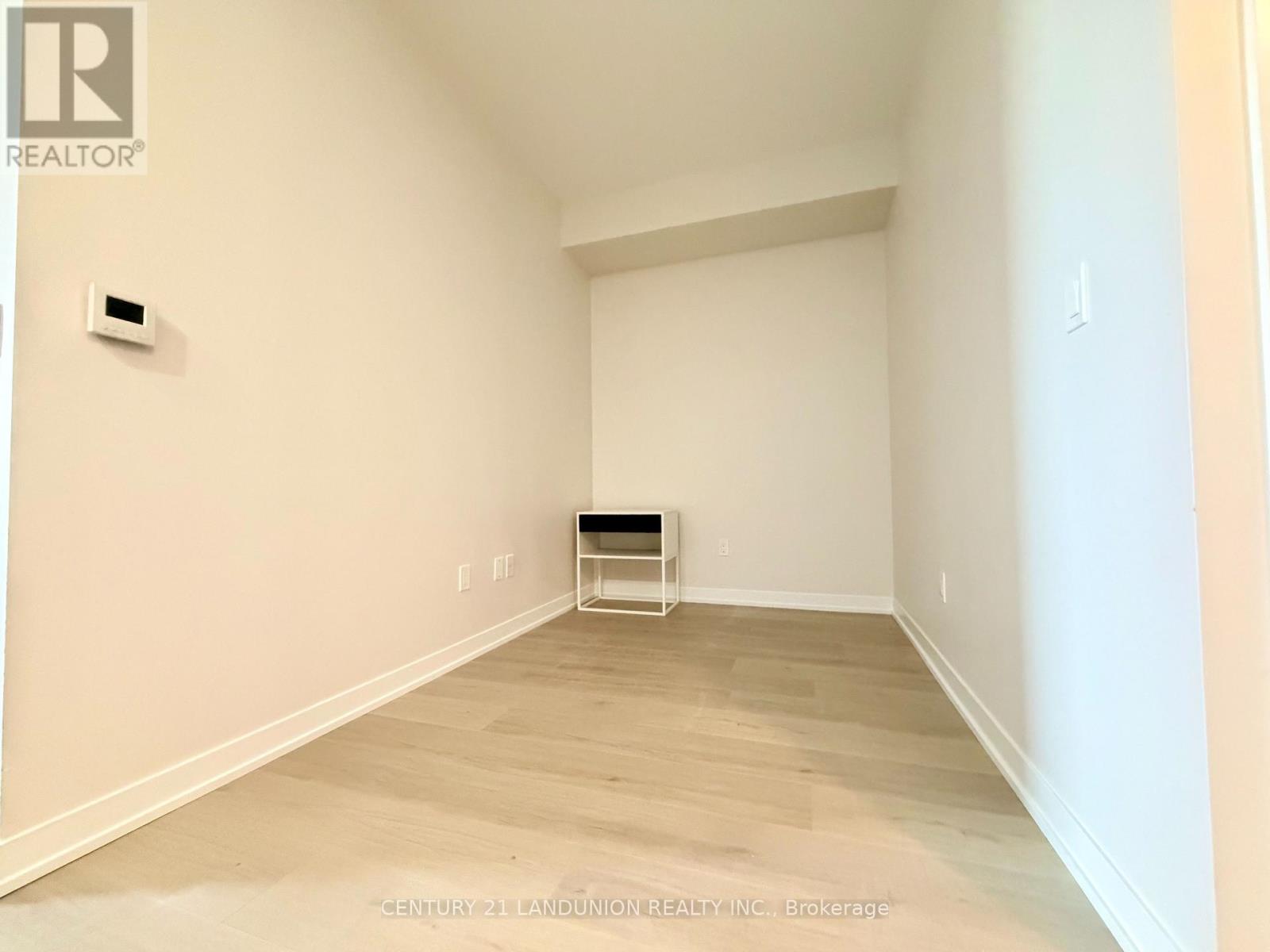 31 Tippett Road, Toronto, Ontario  M3H 0C8 - Photo 12 - C13444636
