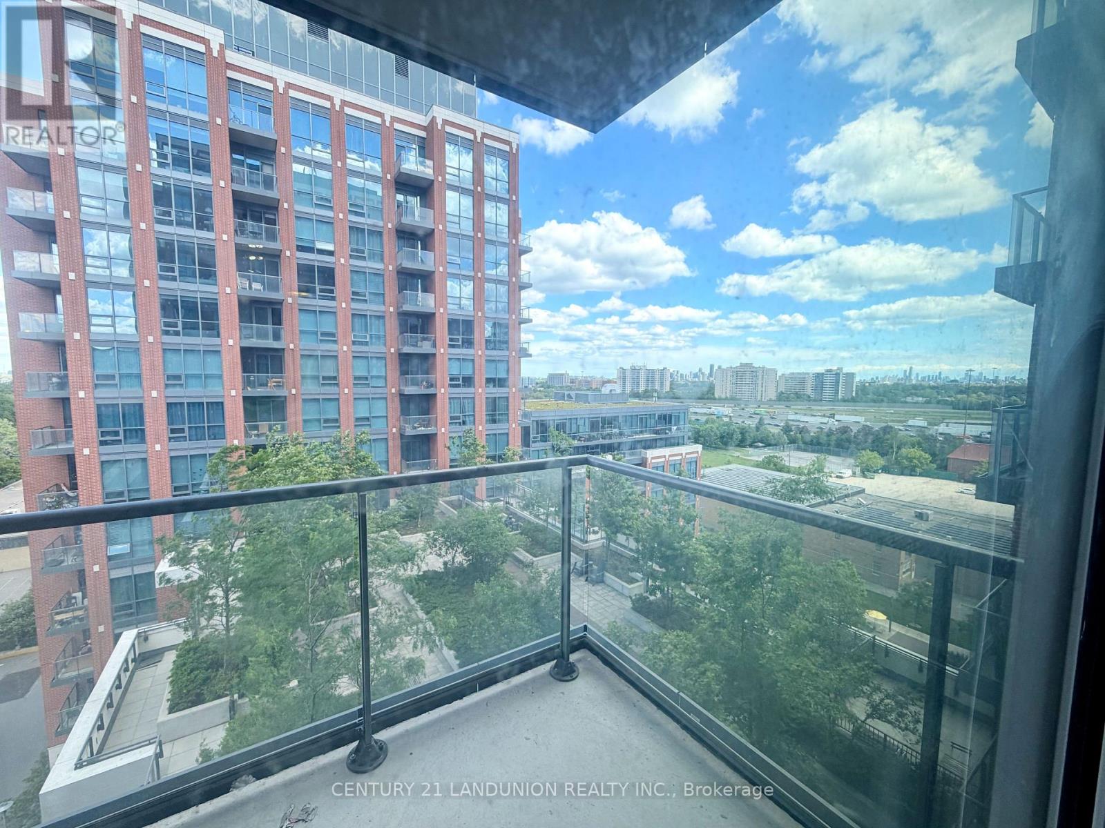 31 Tippett Road, Toronto, Ontario  M3H 0C8 - Photo 20 - C13444636