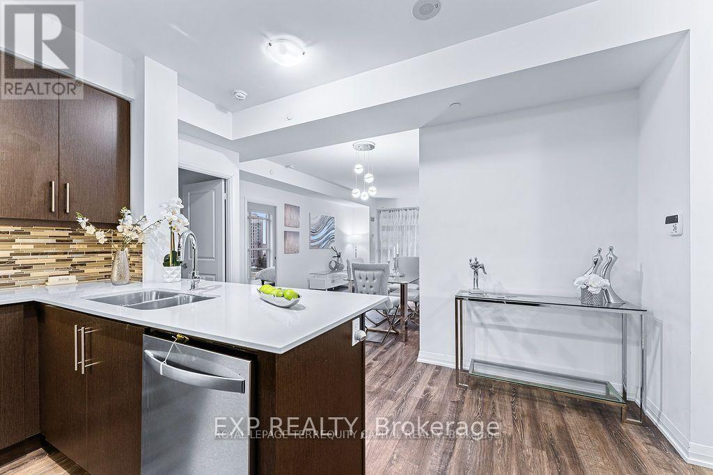 502 - 65 Oneida Crescent Se, Richmond Hill, Ontario L4B 0A1 - Photo 8 - N13443458
