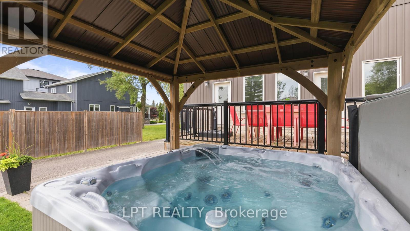 165 Lake Drive E, Georgina, Ontario  L4P 3E9 - Photo 34 - N13444336