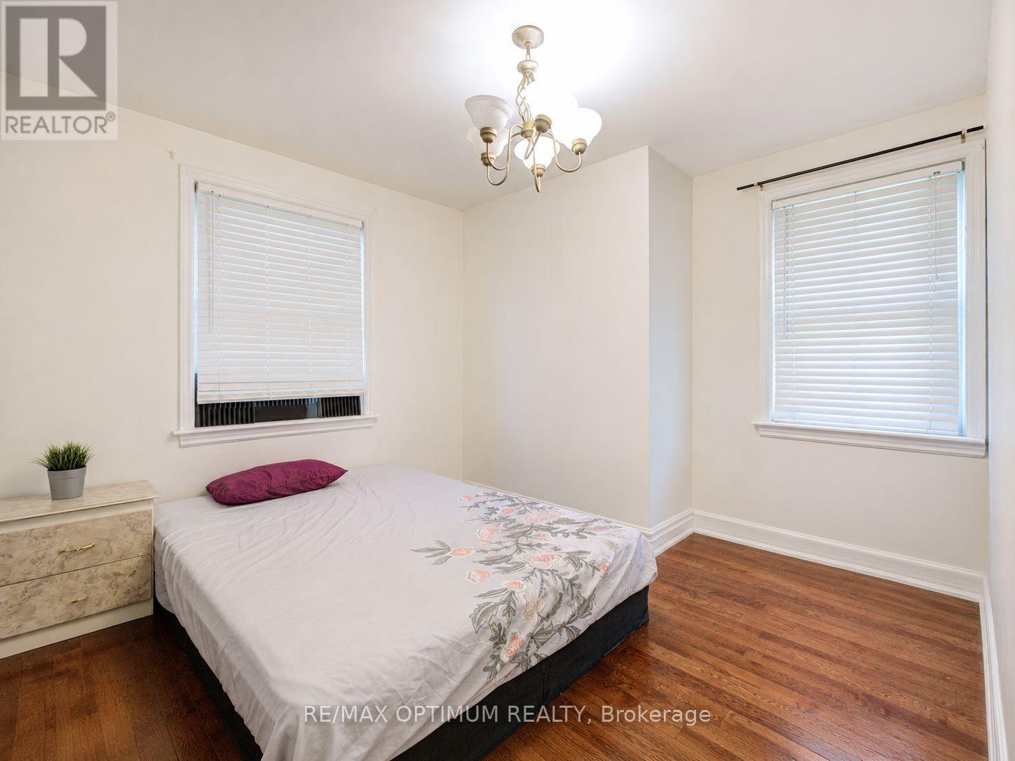 18 Armstrong Street, Brampton, Ontario L6W 1W6 - Photo 29 - W13233856