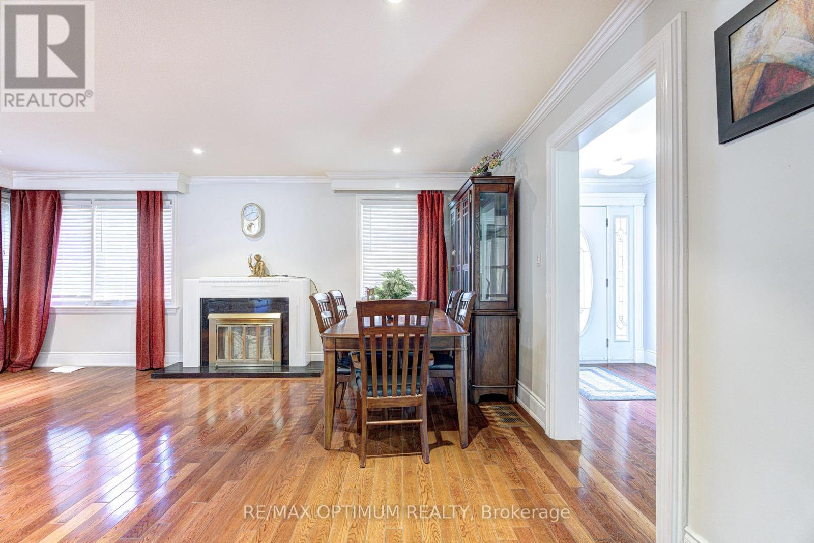 18 Armstrong Street, Brampton, Ontario L6W 1W6 - Photo 7 - W13233856