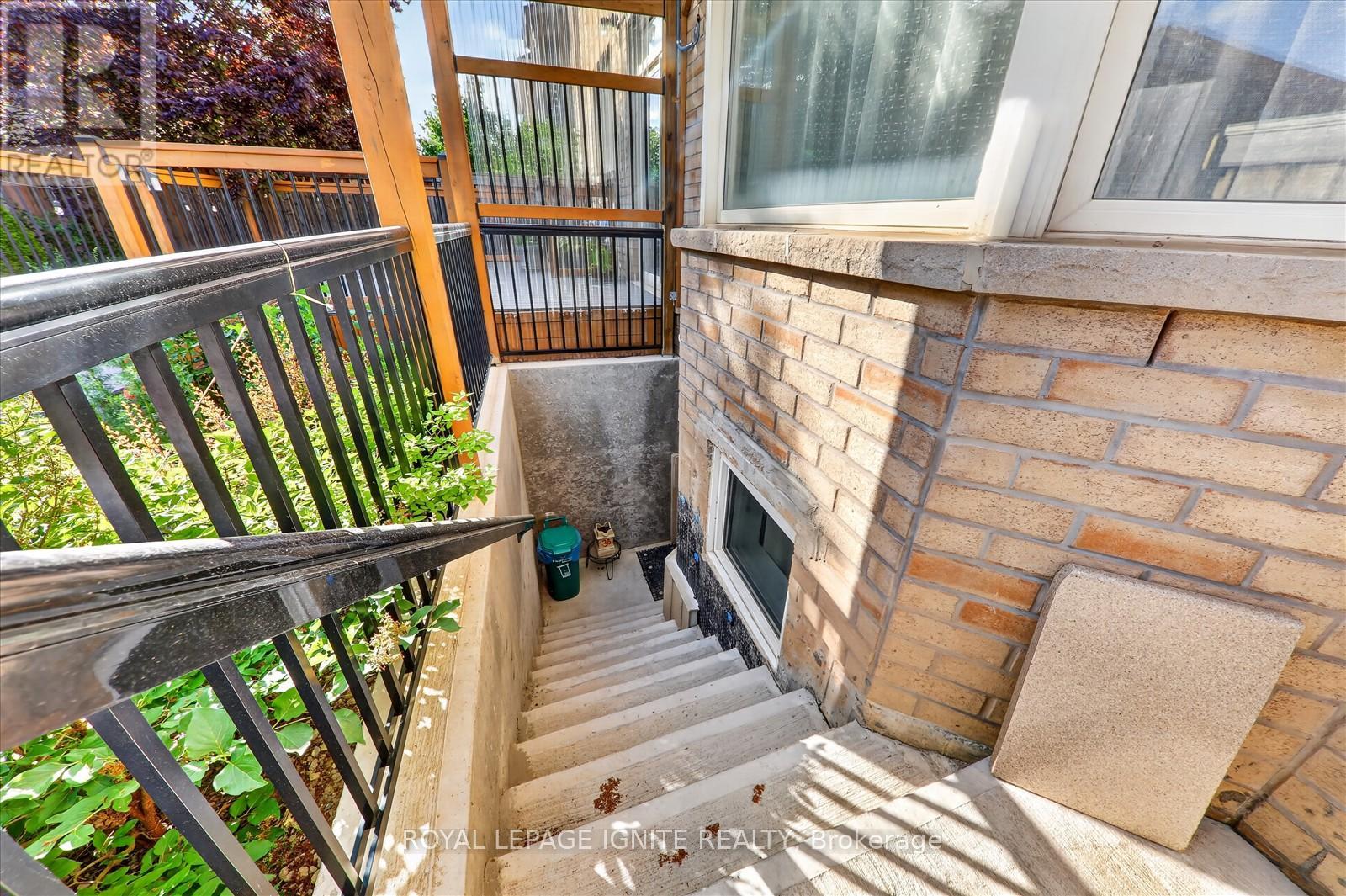 48 Bellcrest Road, Brampton, Ontario  L6Y 0Z7 - Photo 37 - W13440056
