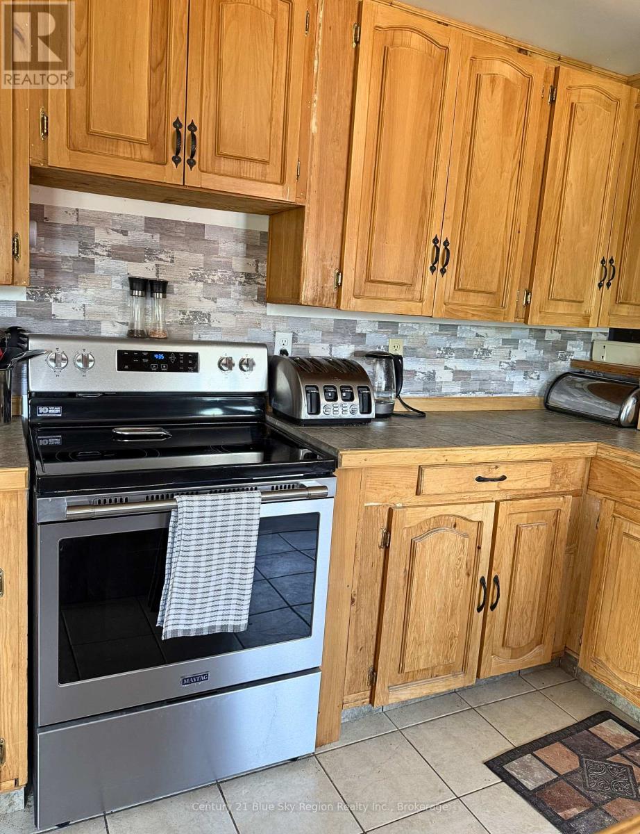331 Tenth Street, Mattawa, Ontario  P0H 1V0 - Photo 6 - X13444874
