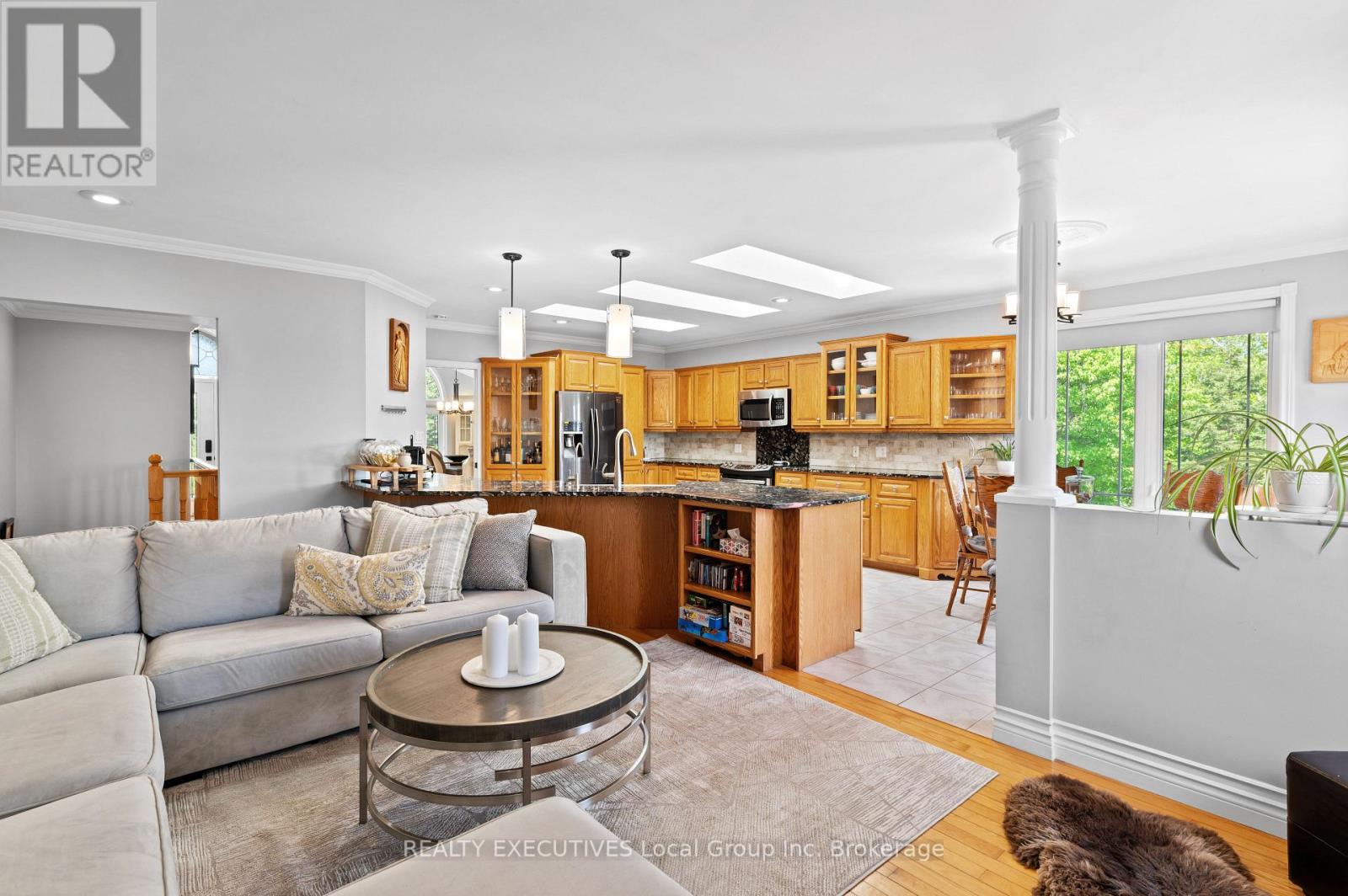 910 Nosbonsing Park Road, East Ferris, Ontario  P0H 1K0 - Photo 4 - X13444924