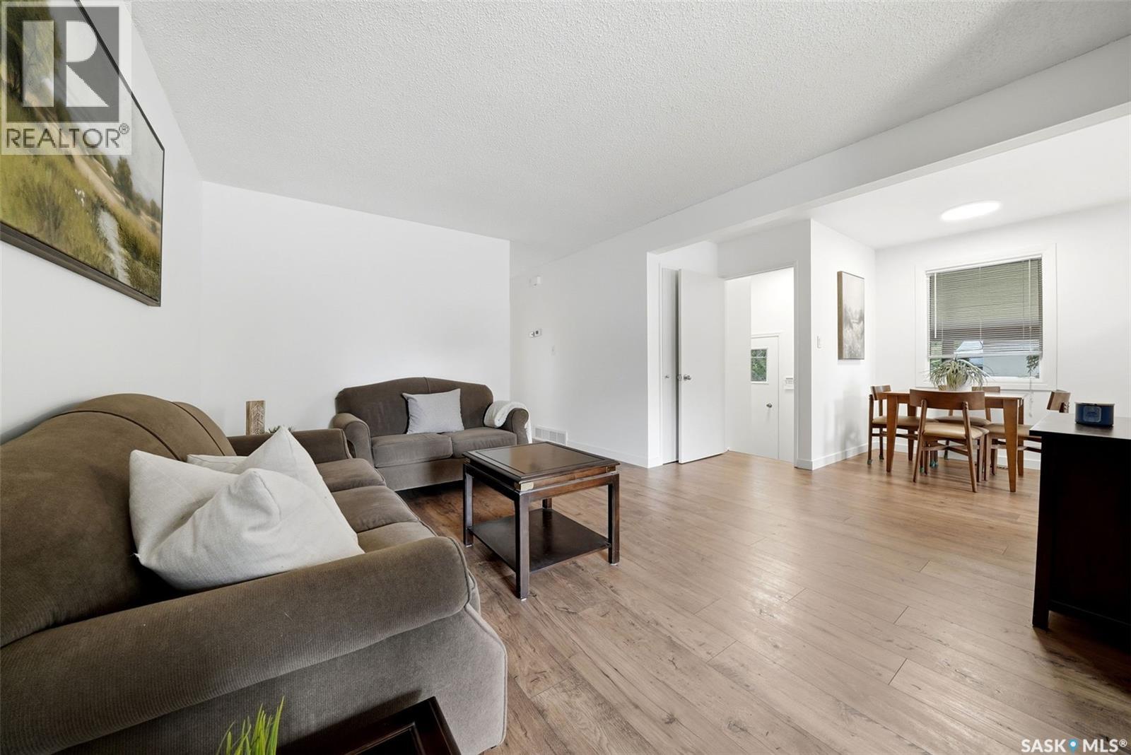 95 Empress Drive, Regina, Saskatchewan  S4T 6M7 - Photo 5 - SK039399