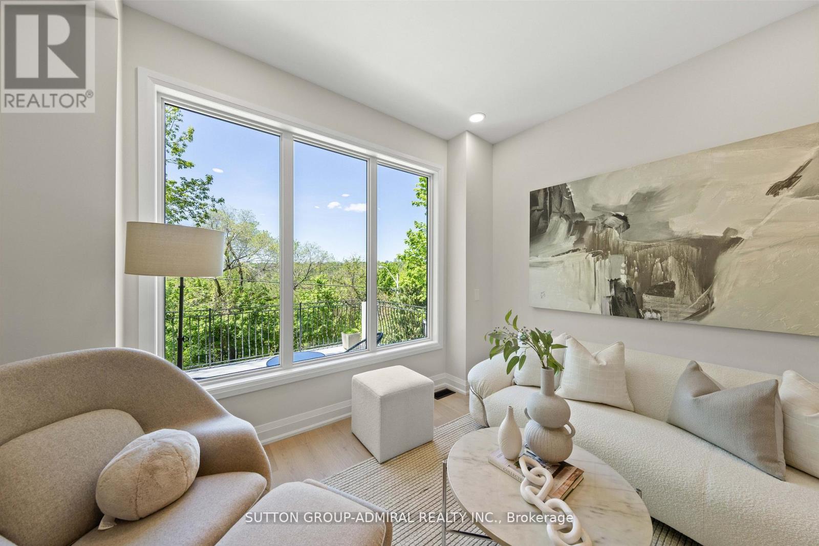 35 Beechwood Drive, Toronto, Ontario  M4K 3H7 - Photo 11 - E13444622