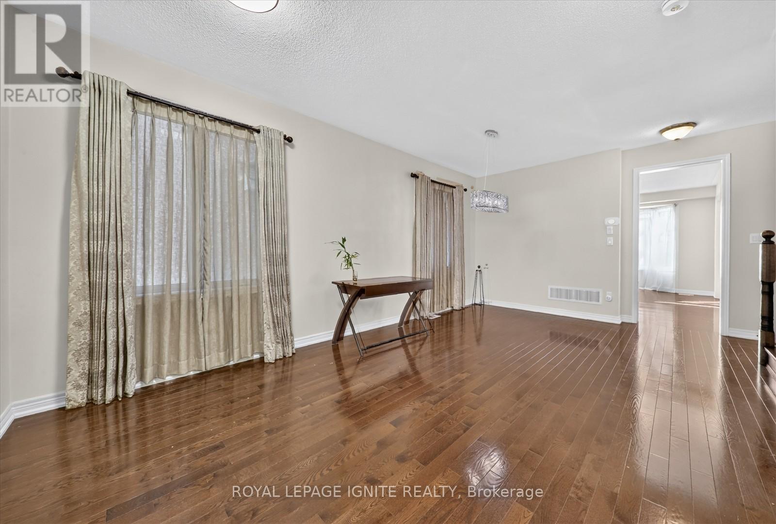 48 Bellcrest Road, Brampton, Ontario  L6Y 0Z7 - Photo 6 - W13440056