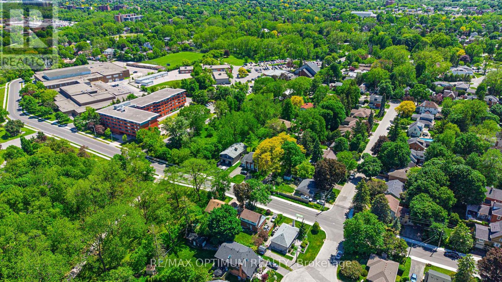 18 Armstrong Street, Brampton, Ontario L6W 1W6 - Photo 47 - W13233856