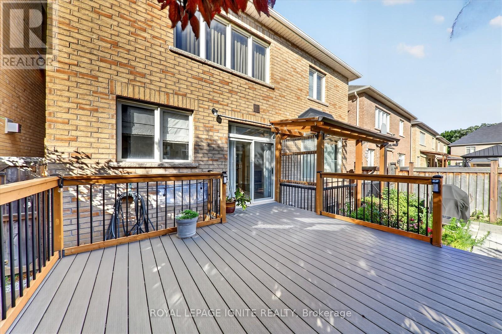 48 Bellcrest Road, Brampton, Ontario  L6Y 0Z7 - Photo 38 - W13440056