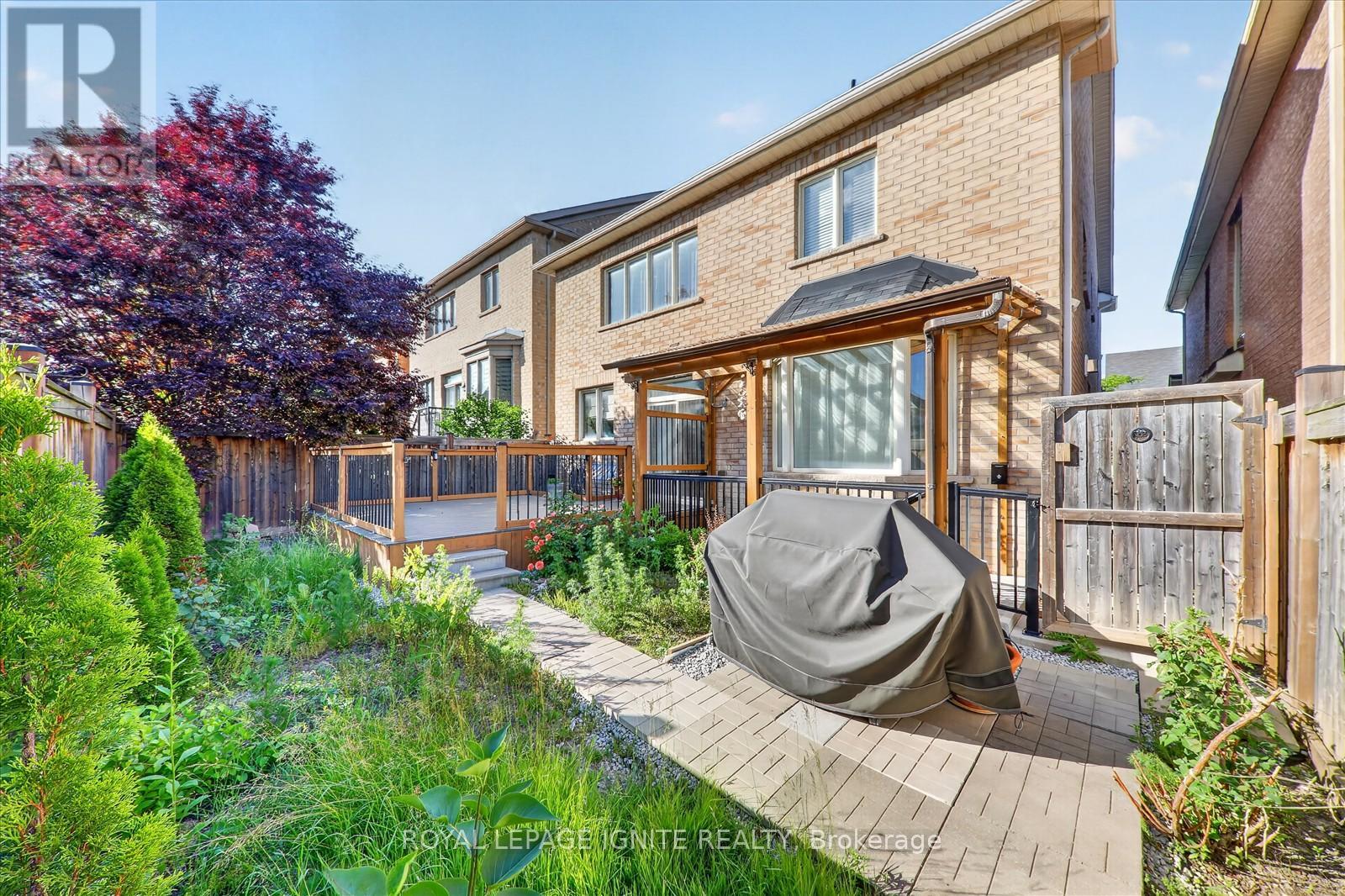 48 Bellcrest Road, Brampton, Ontario  L6Y 0Z7 - Photo 39 - W13440056