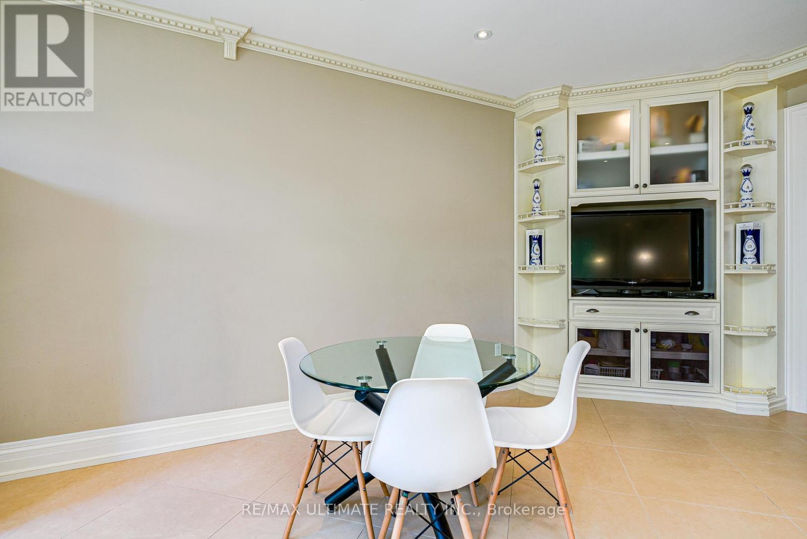 Unknown Address, ,     - Photo 19 - W13444470