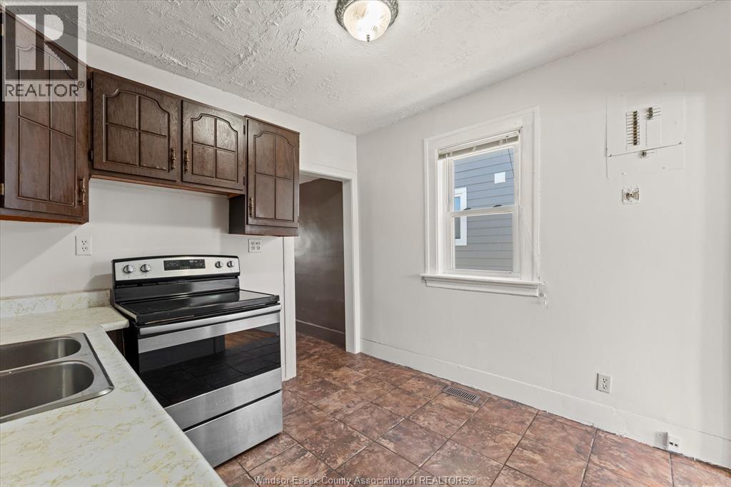 3286 Riberdy Road, Windsor, Ontario  N8W 3T9 - Photo 13 - 26014086