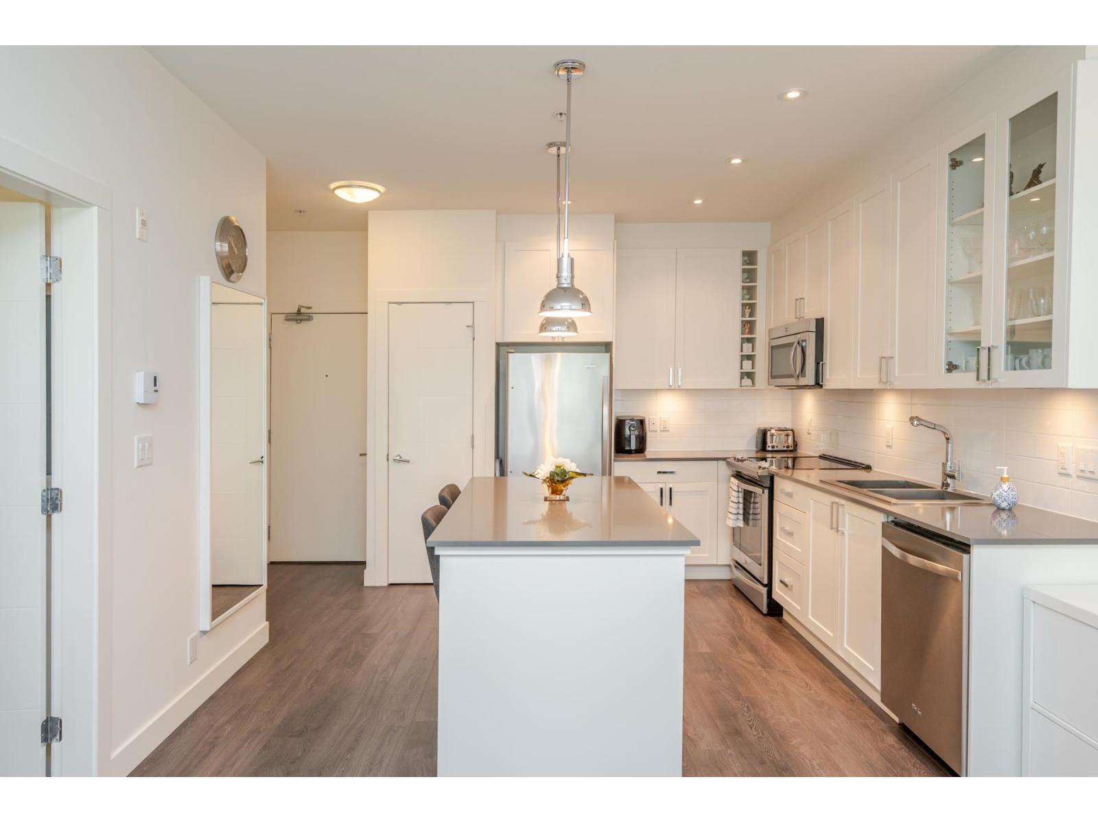 209 16396 64 Avenue, Surrey, British Columbia  V3S 6X6 - Photo 9 - R3135764