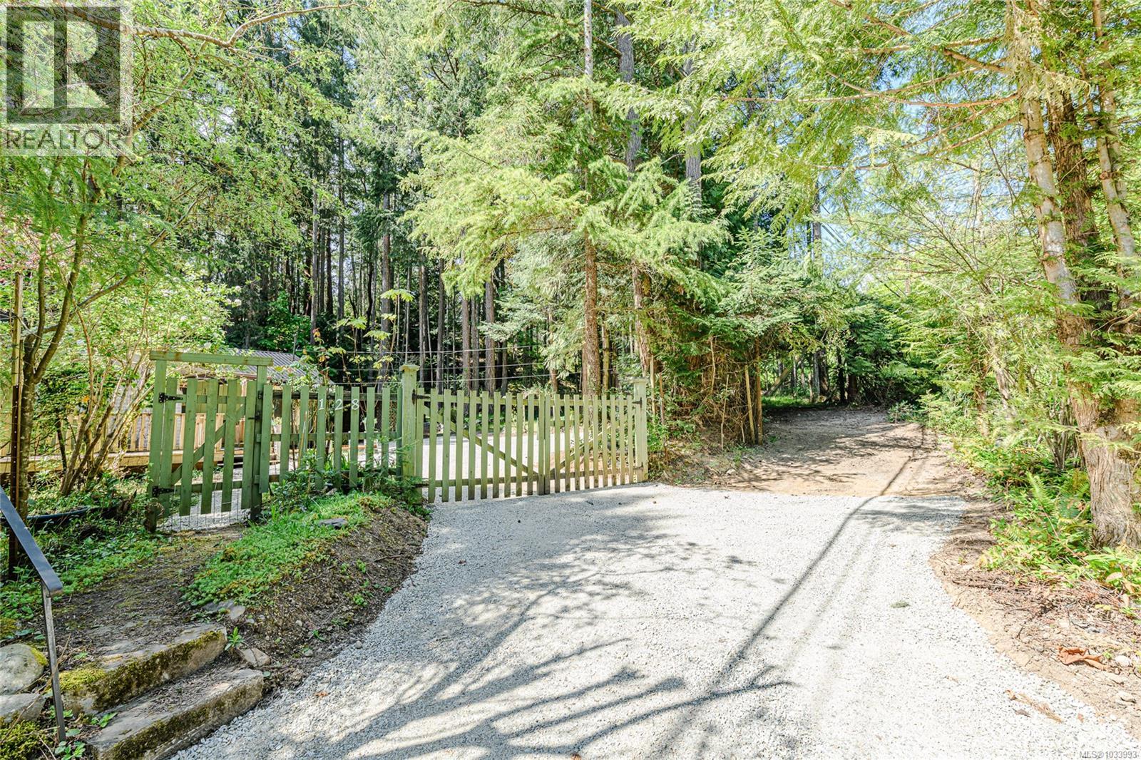 128 Sunset Dr, Salt Spring, British Columbia  V8K 1L3 - Photo 35 - 1033993