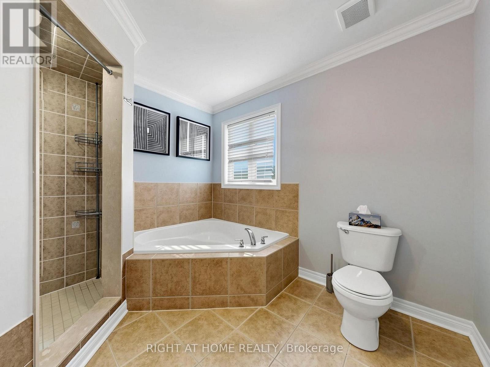 142 Alfred Smith Way, Newmarket, Ontario  L3X 3B9 - Photo 23 - N13444516