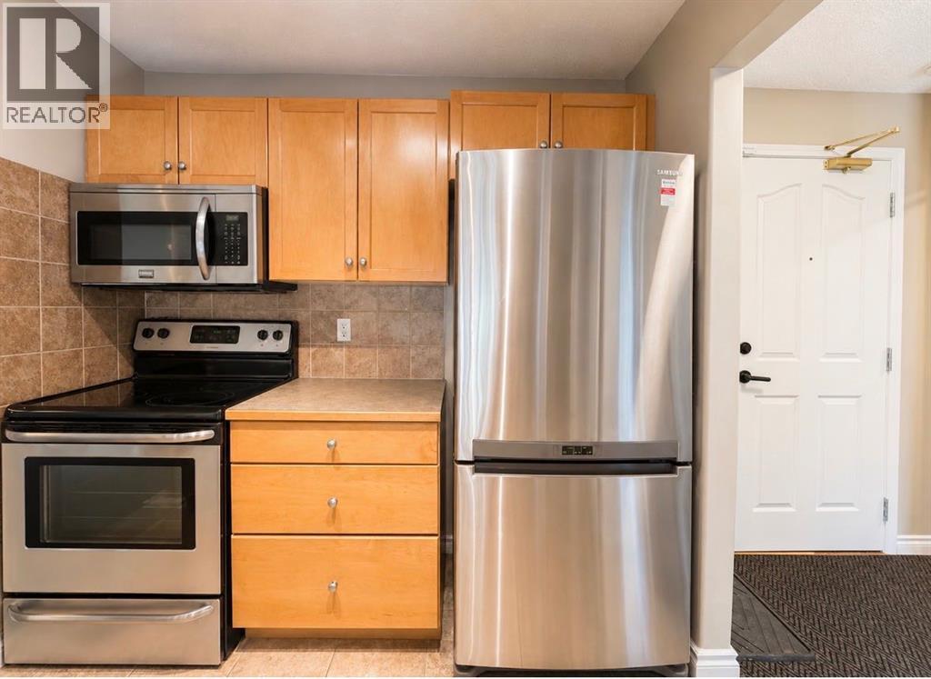 207, 100 Richard Street, Fort Mcmurray, Alberta  T9H 5H5 - Photo 4 - A2320470