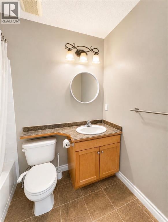 207, 100 Richard Street, Fort Mcmurray, Alberta  T9H 5H5 - Photo 8 - A2320470