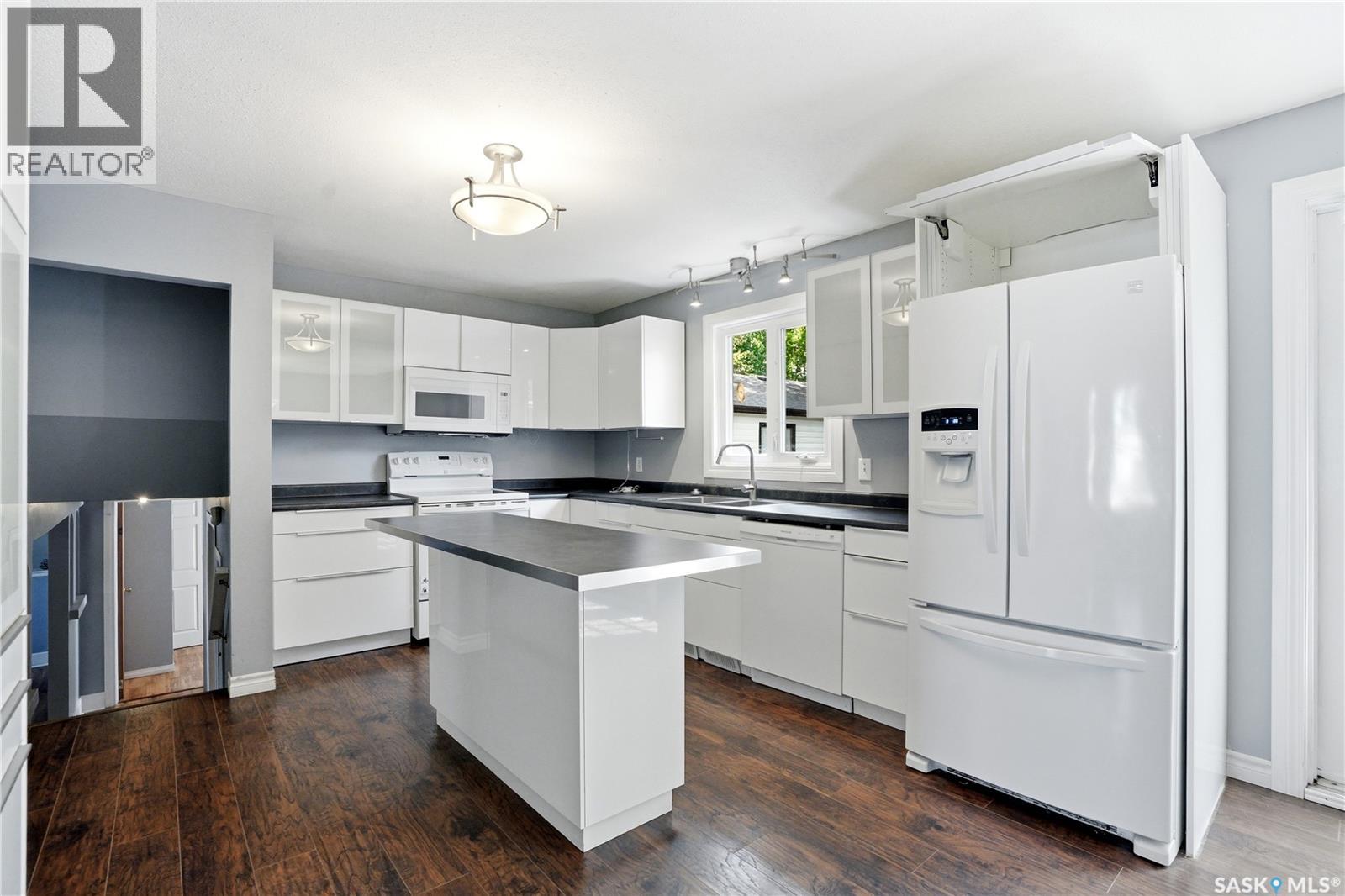 135 Penryn Crescent, Saskatoon, Saskatchewan  S7H 5G3 - Photo 17 - SK039375