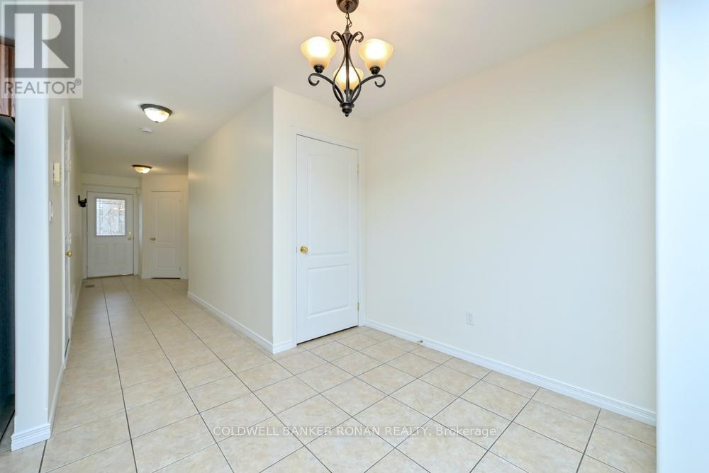 84 Warman Street, New Tecumseth, Ontario  L9R 0B8 - Photo 12 - N13104042