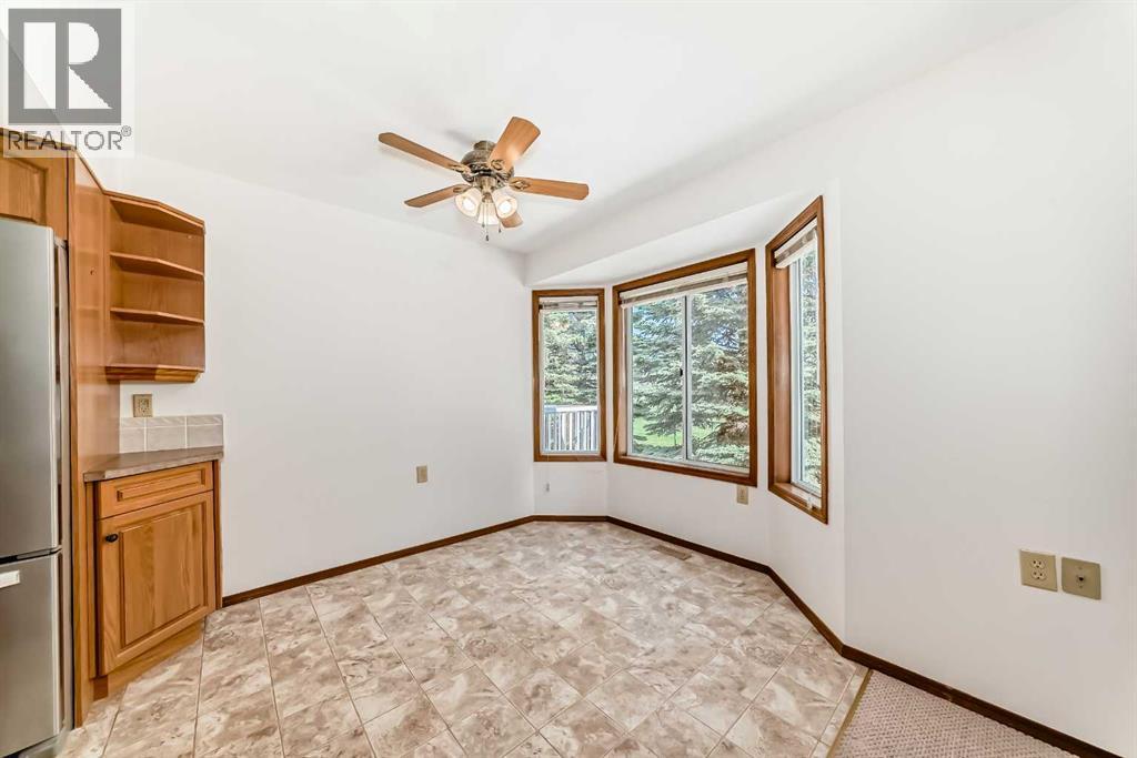 36 Woodside Close Nw, Airdrie, Alberta  T4B 2C8 - Photo 11 - A2320041