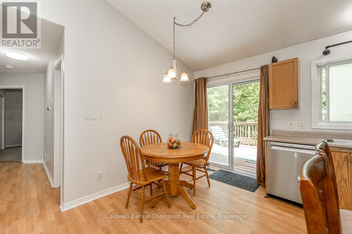 109 South Waseosa Lake Road, Huntsville, Ontario P1H 2N5 - Photo 12 - X13444734