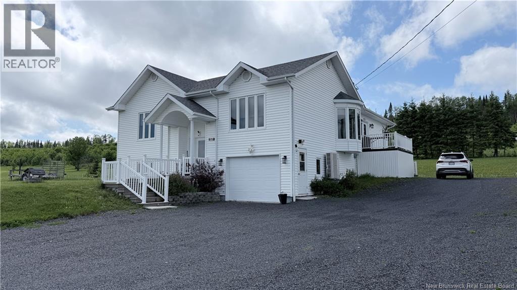 496 Martin, Sainte-Anne-De-Madawaska, New Brunswick  E7E 1R1 - Photo 2 - NB141933