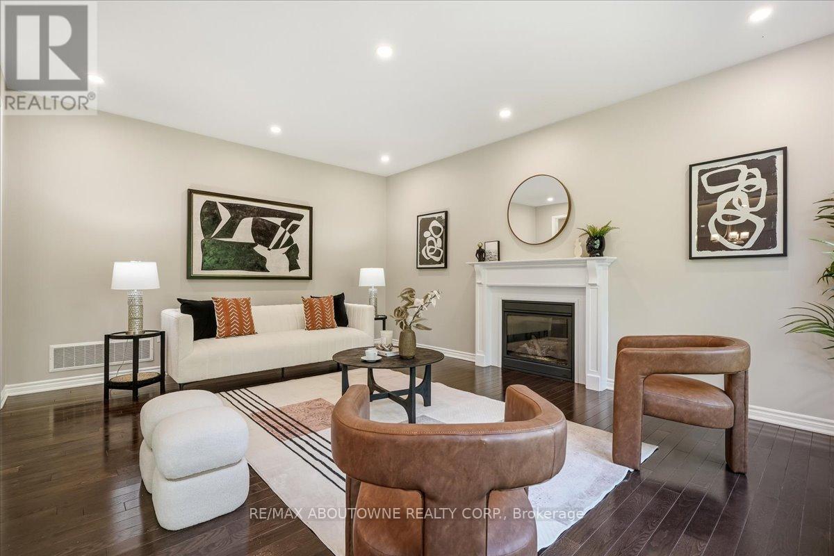 2383 Calloway Drive, Oakville, Ontario  L6M 0C1 - Photo 14 - W13444528