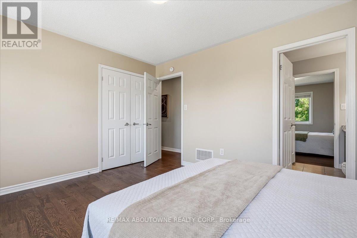 2383 Calloway Drive, Oakville, Ontario  L6M 0C1 - Photo 35 - W13444528