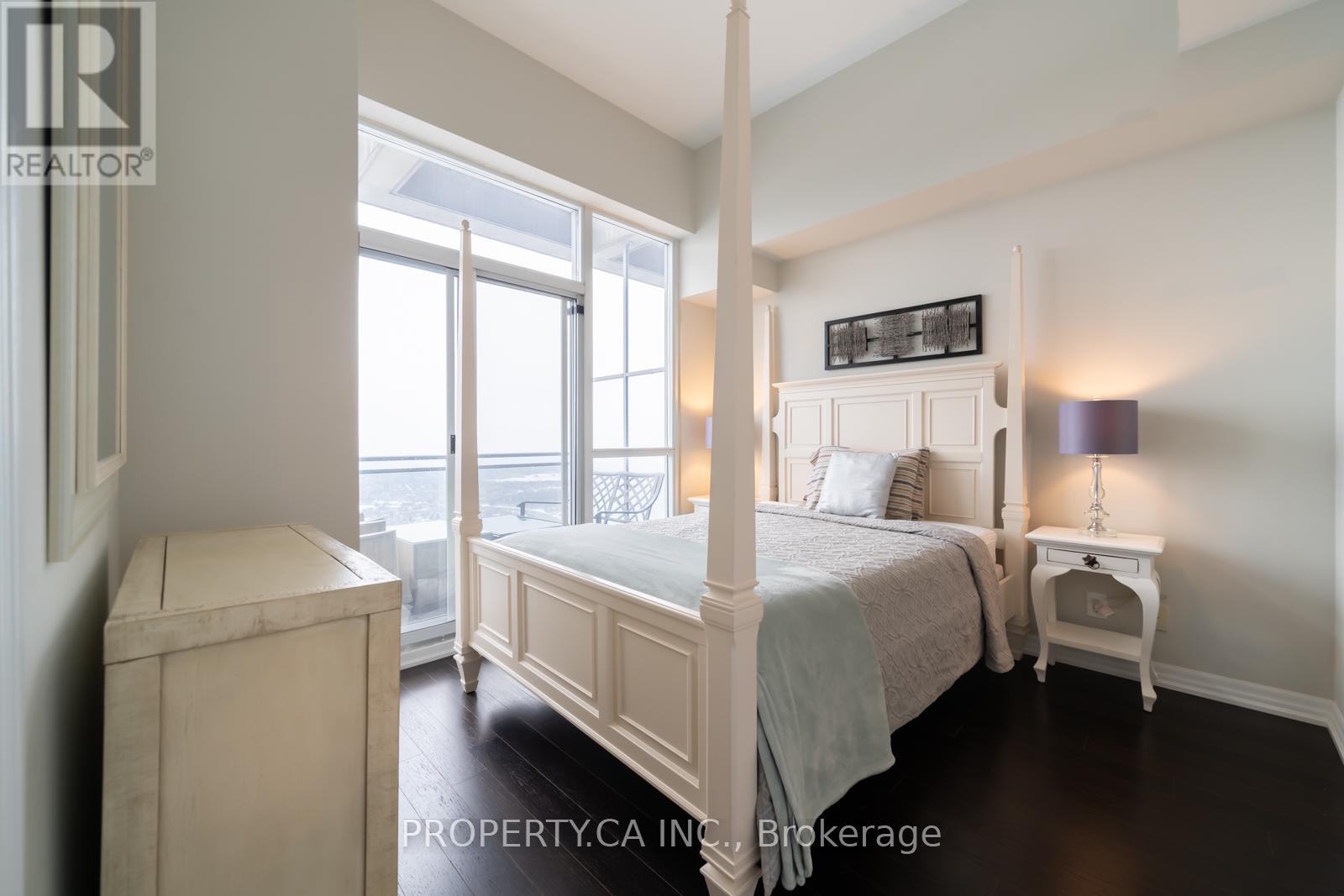 Ph3504 - 223 Webb Drive, Mississauga, Ontario  L5B 0E8 - Photo 11 - W13444554