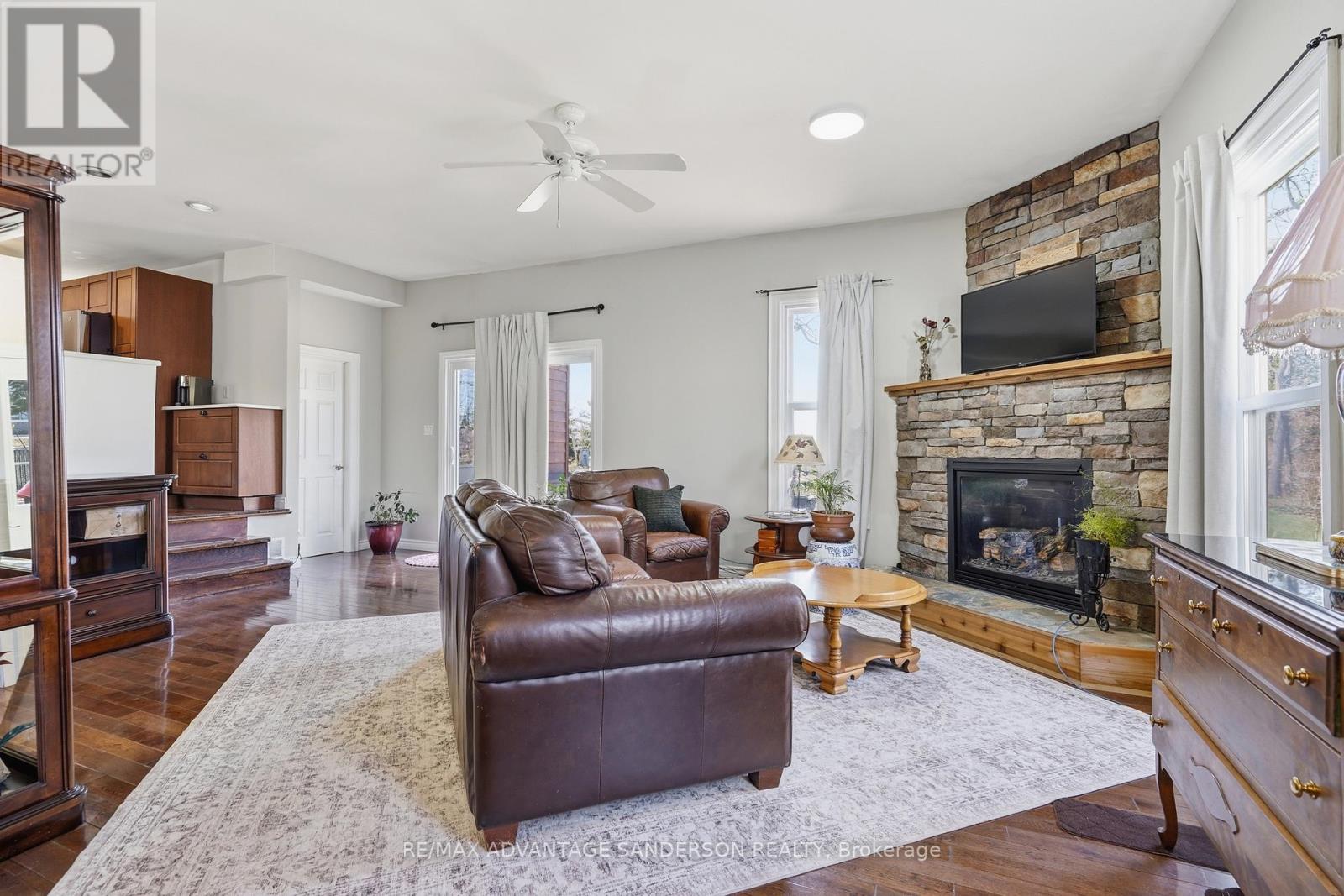 22476 Coldstream Road, Middlesex Centre, Ontario N0L 1R0 - Photo 28 - X13445108