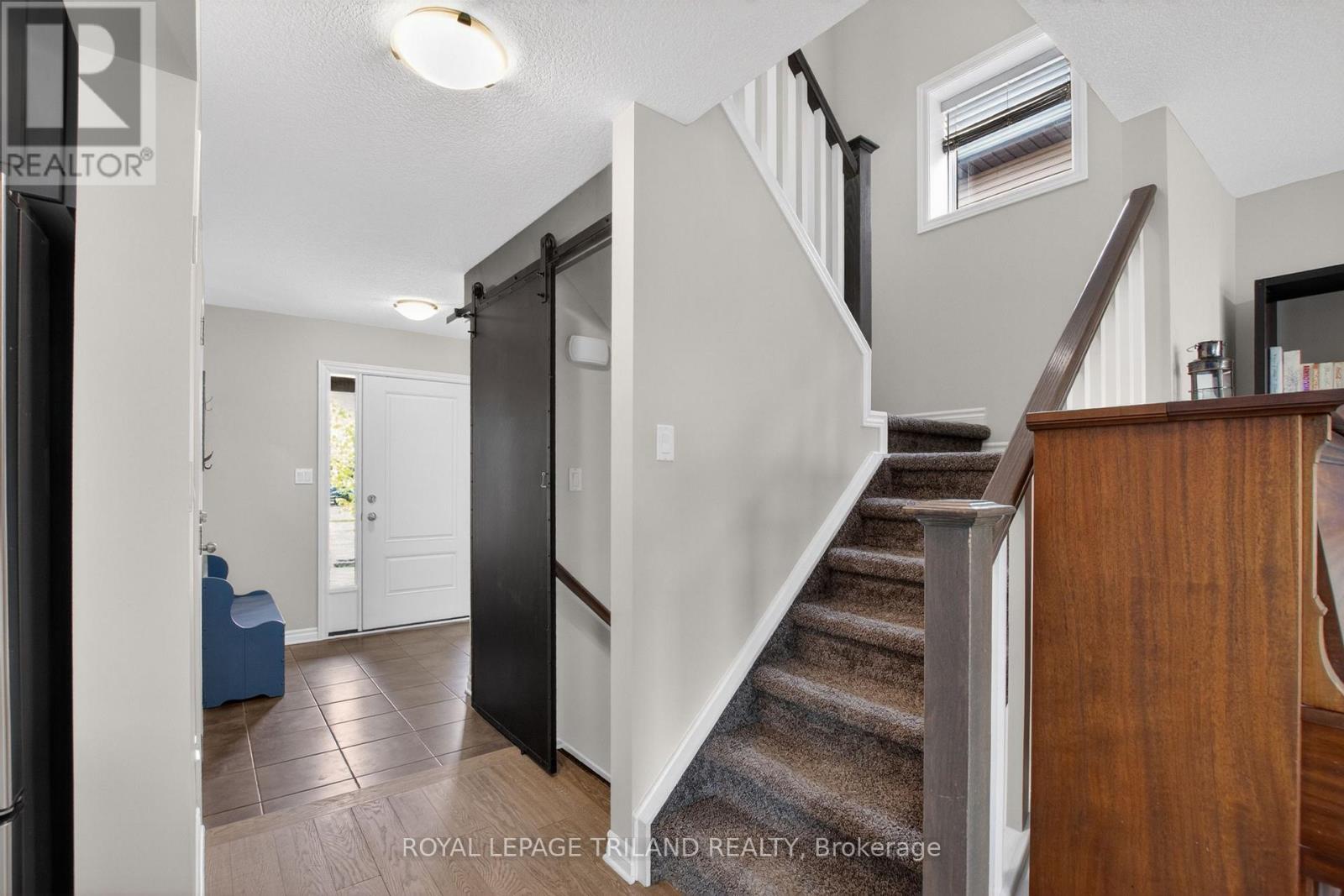 17 Bridle Path, St. Thomas, Ontario N5R 0B4 - Photo 5 - X13445152