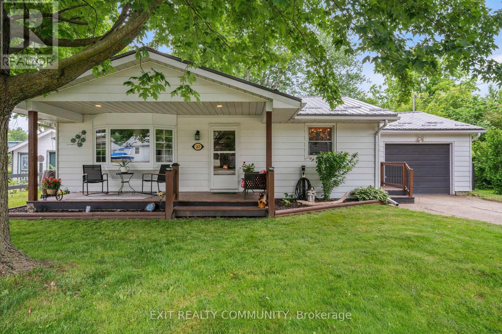 163 Elm Street E, Chatham-Kent, Ontario  N0P 1C0 - Photo 1 - X13445226