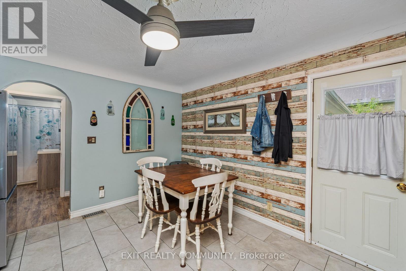 163 Elm Street E, Chatham-Kent, Ontario  N0P 1C0 - Photo 12 - X13445226