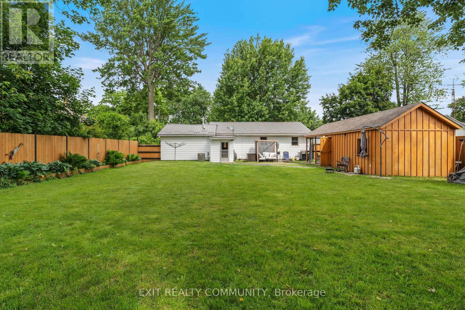 163 Elm Street E, Chatham-Kent, Ontario  N0P 1C0 - Photo 36 - X13445226