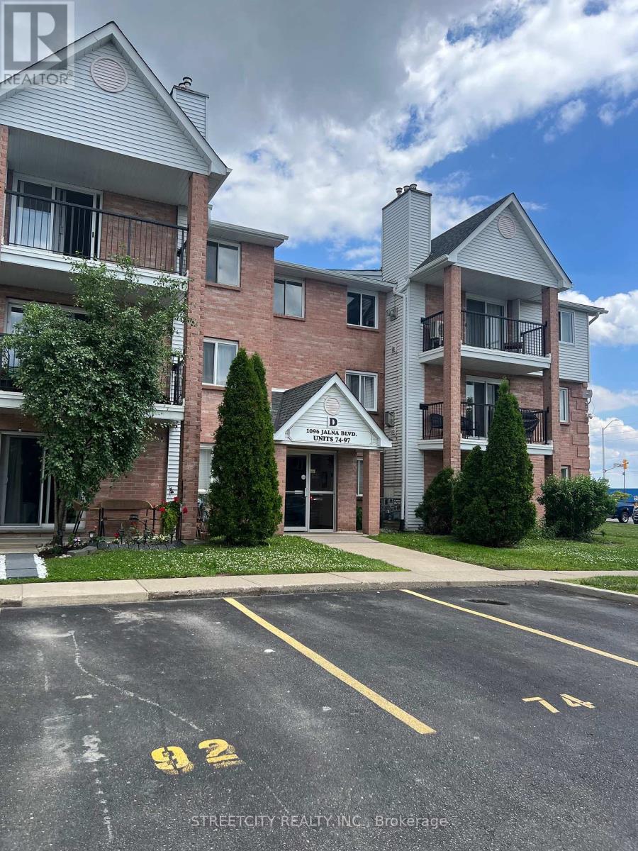 91 - 1096 Jalna Boulevard, London South, Ontario  N6E 3B8 - Photo 2 - X13445248