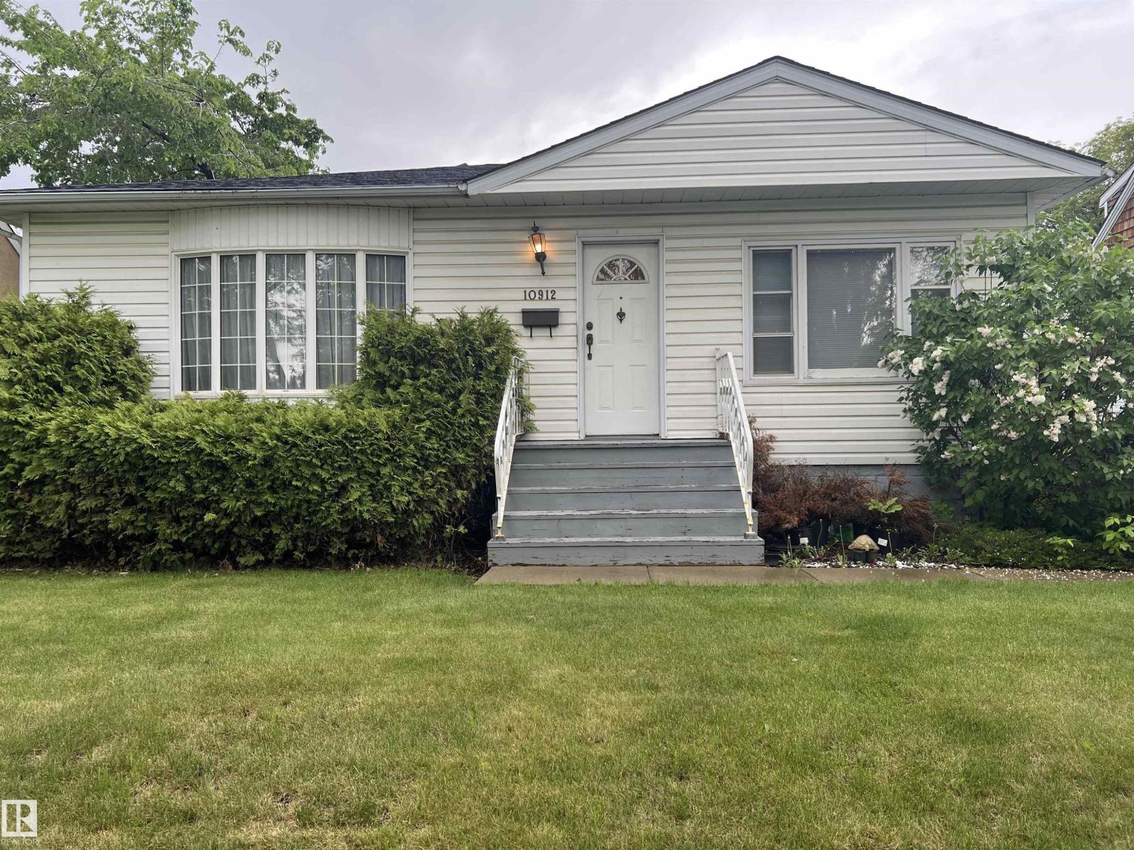 10912 132 ST NW, Edmonton, Alberta