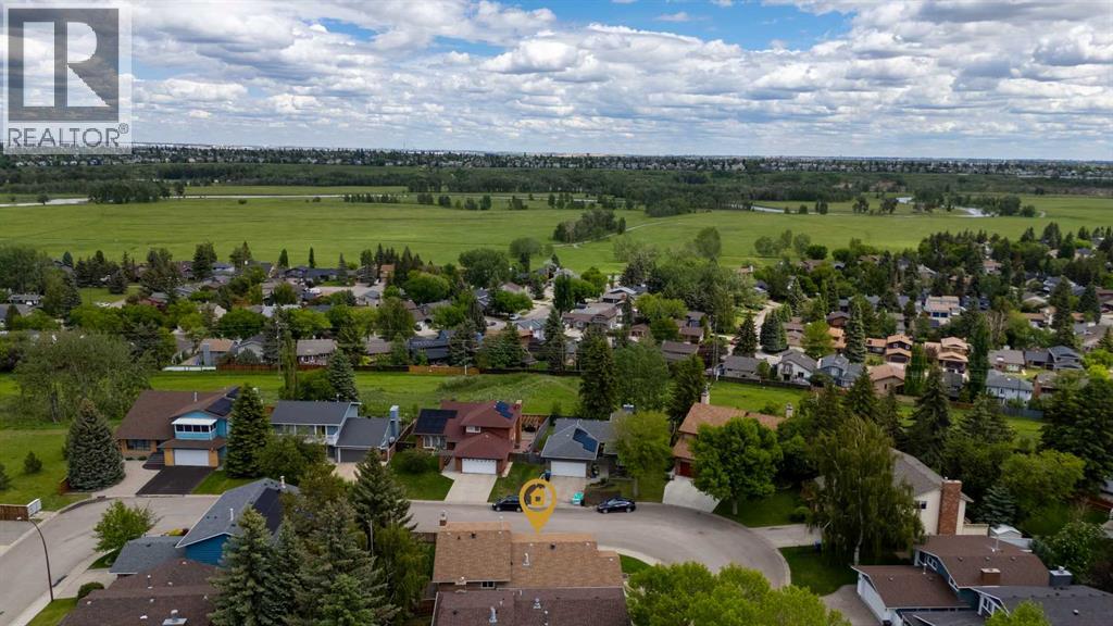 19 Deercrest Way SE, Calgary, Alberta  T2J 5W3 - Photo 34 - A2318880