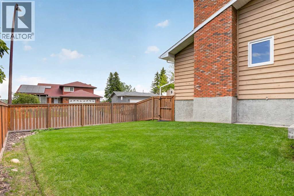 19 Deercrest Way SE, Calgary, Alberta  T2J 5W3 - Photo 27 - A2318880