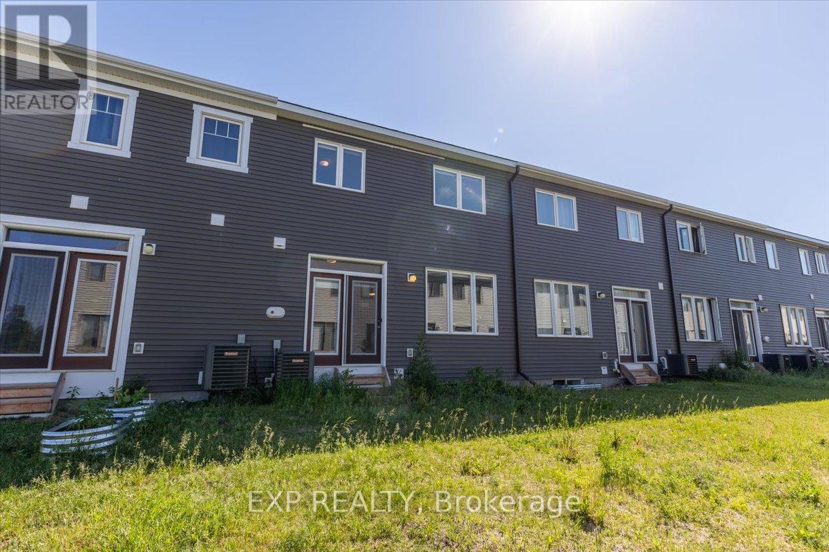 297 Billrian Crescent, Ottawa, Ontario  K2S 3A6 - Photo 41 - X13445144