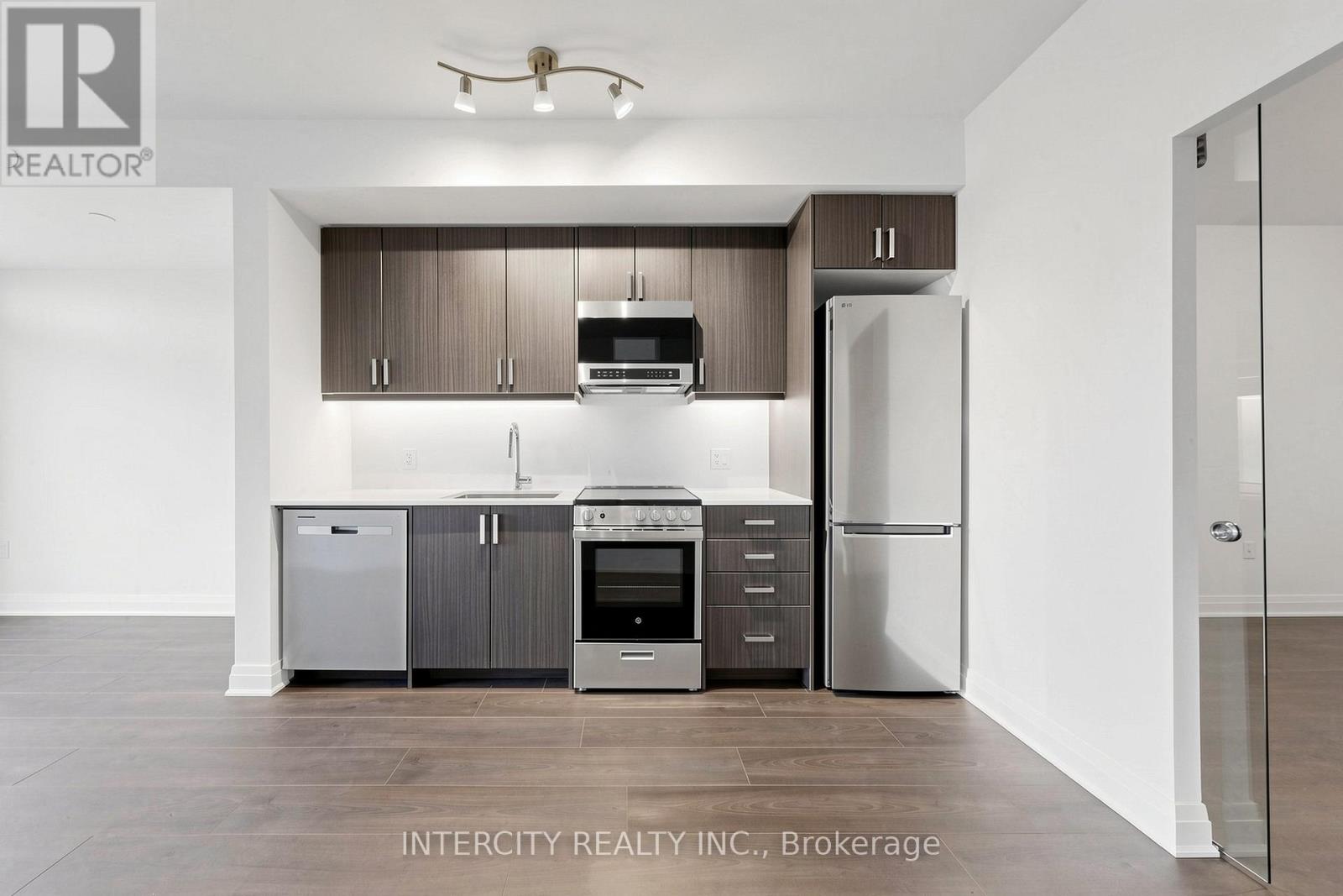 616 - 700 Sheppard Avenue W, Toronto, Ontario  M3H 0G5 - Photo 10 - C13444688