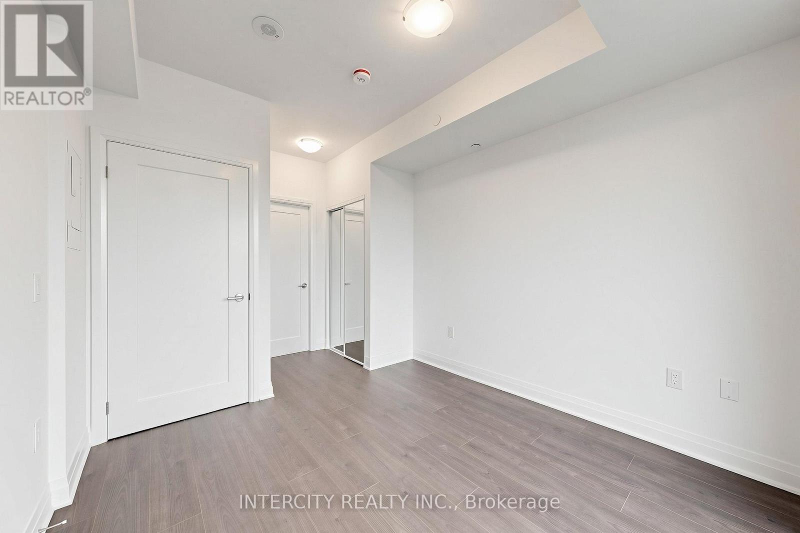 616 - 700 Sheppard Avenue W, Toronto, Ontario  M3H 0G5 - Photo 11 - C13444688