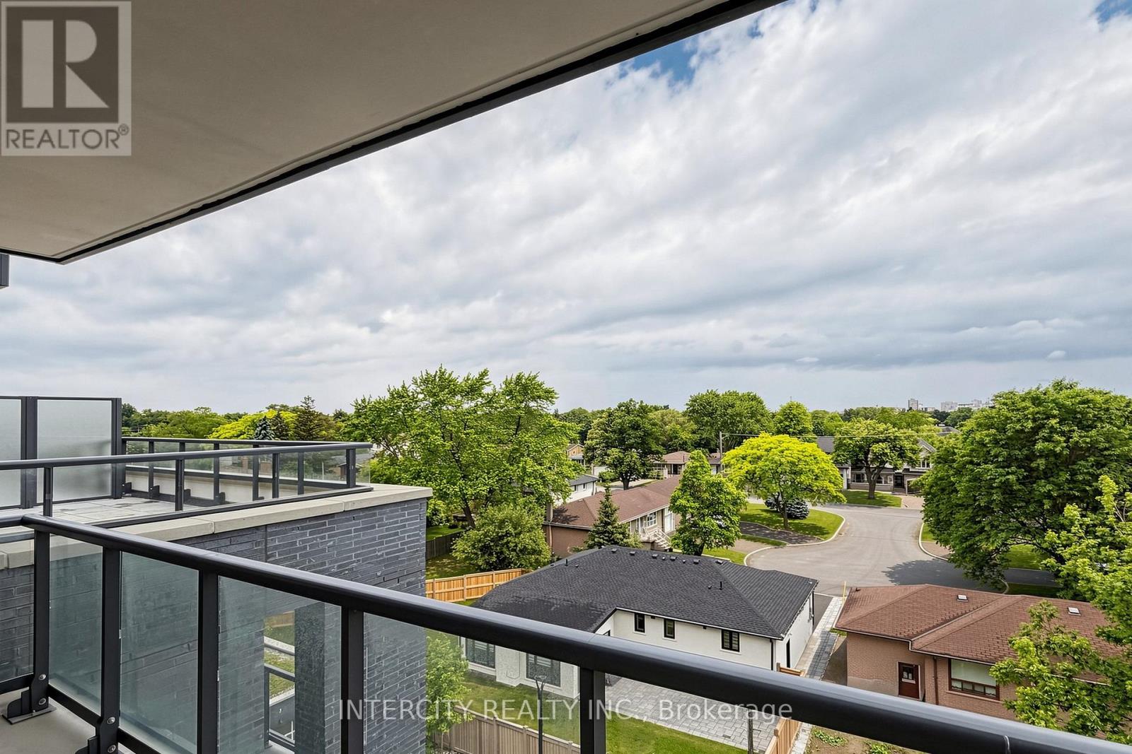 616 - 700 Sheppard Avenue W, Toronto, Ontario  M3H 0G5 - Photo 16 - C13444688